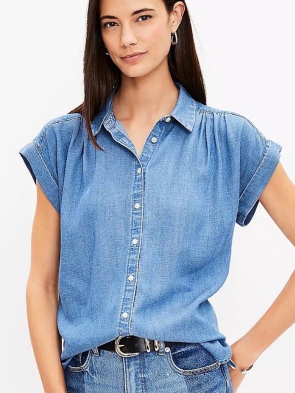 LOFT Light Blue Denim Button-Front Cap Sleeve Shirt. Size: Medium